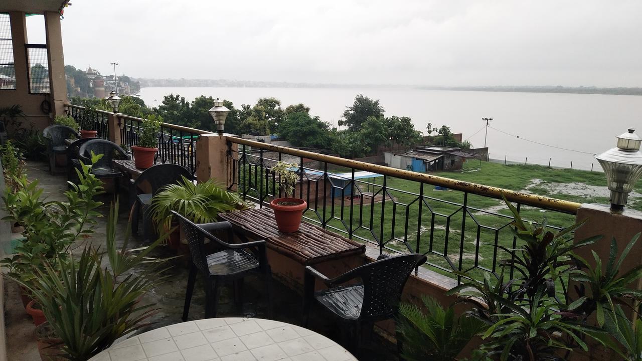 Ganga Paying Guest House Varanasi Exteriör bild