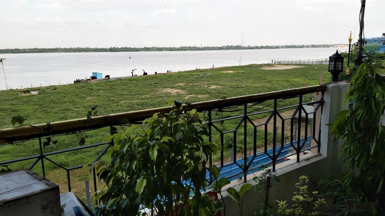 Ganga Paying Guest House Varanasi Exteriör bild